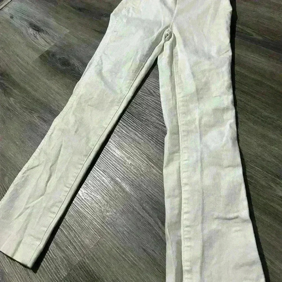 Lilly Pulitzer jeans - Picture 1 of 5